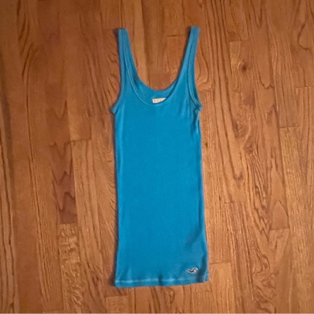 Hollister Tank
